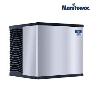 M700